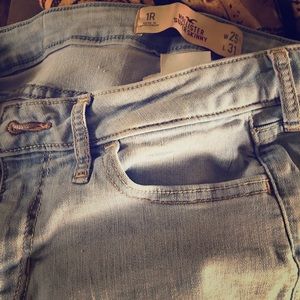 Hollister jeans size 1